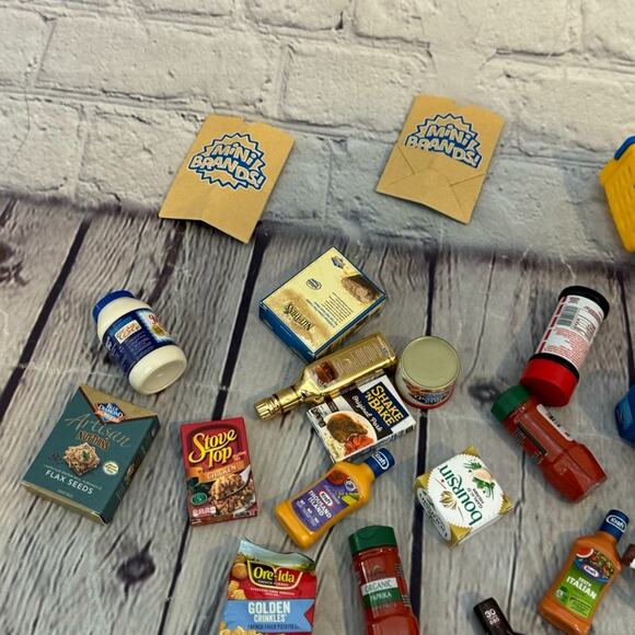 Mini Brands Lot of Assorted Mini Foods - Picture 3 of 5